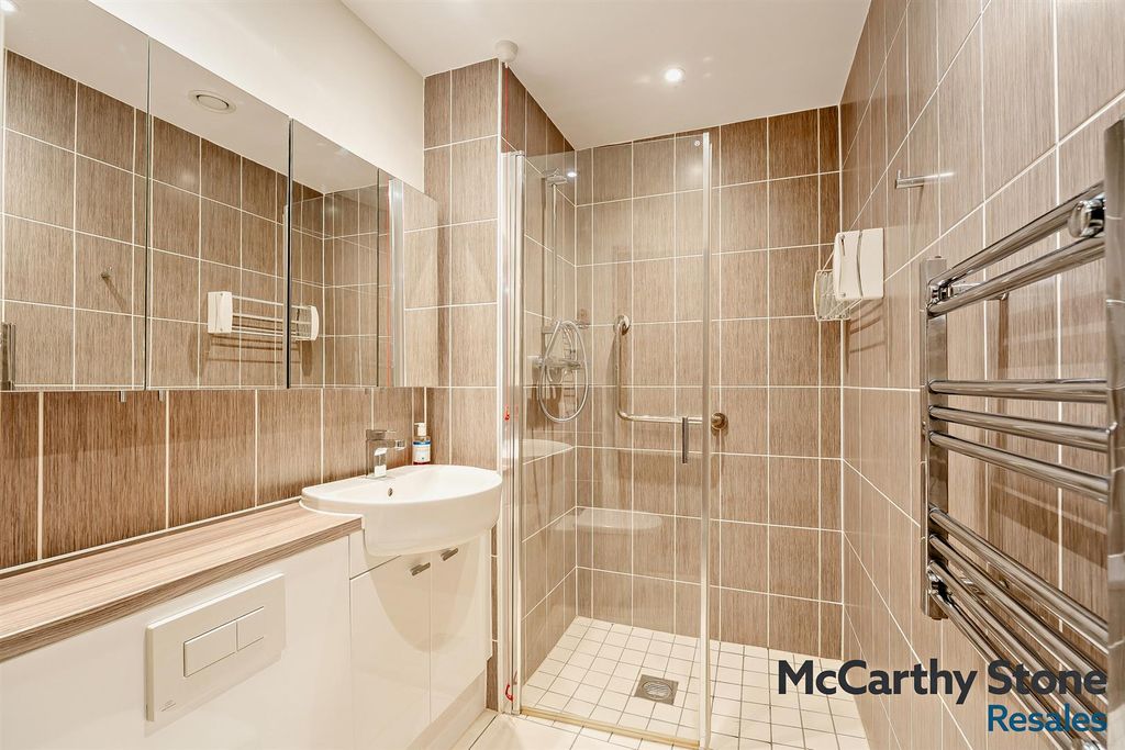 Additional image 12 of 2 bed flat for saleHorsley Place, High Street, Cranbrook, Kent TN17