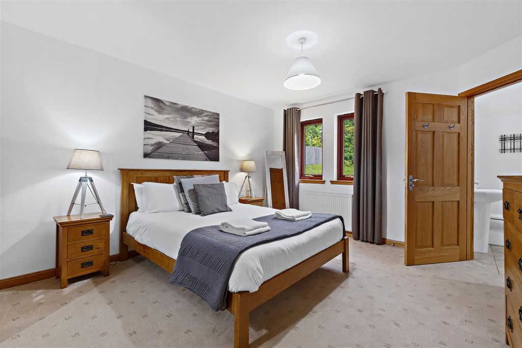 Additional image 14 of 4 bed property for saleLetterfinlay, Spean Bridge PH34