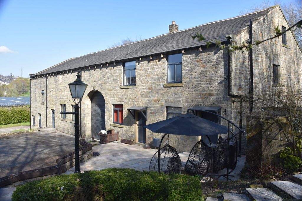 Additional image 2 of 7 bed detached house for saleSpring Gardens Farm, Colne BB8