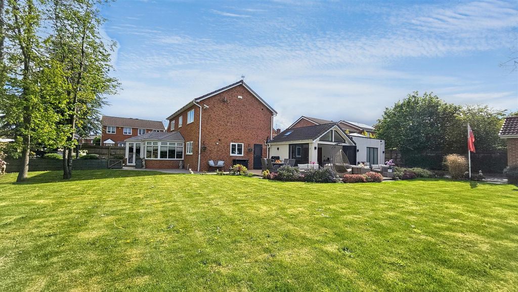 Additional image 2 of 4 bed detached house for saleJacks Walk, Hugglescote, Coalville LE67