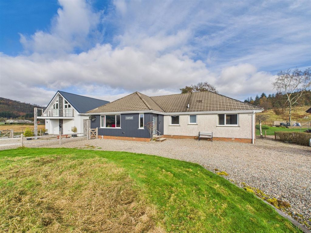 5 bed detached bungalow for saleCuiltean, Gairlochy, Spean Bridge PH34