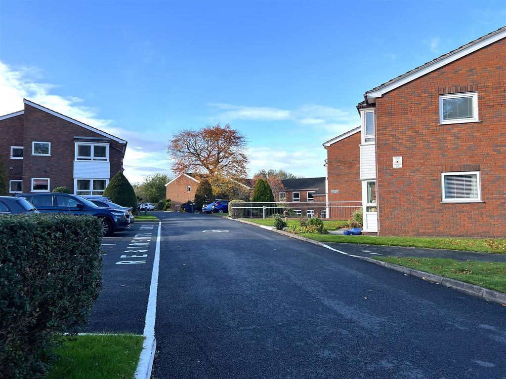 Additional image 14 of 1 bed flat for salePriesty Court, Congleton CW12