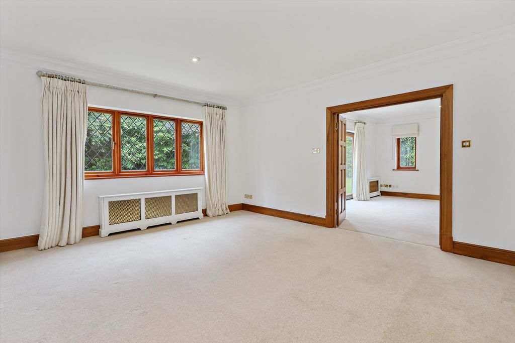 Additional image 7 of 7 bed detached house for saleFairfield Park, Cobham, Surrey KT11