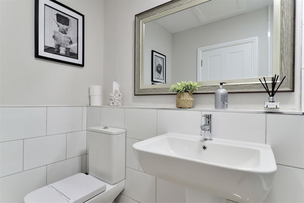 Additional image 10 of 2 bed flat for saleMarsden House, Whitchurch, Ross-On-Wye HR9