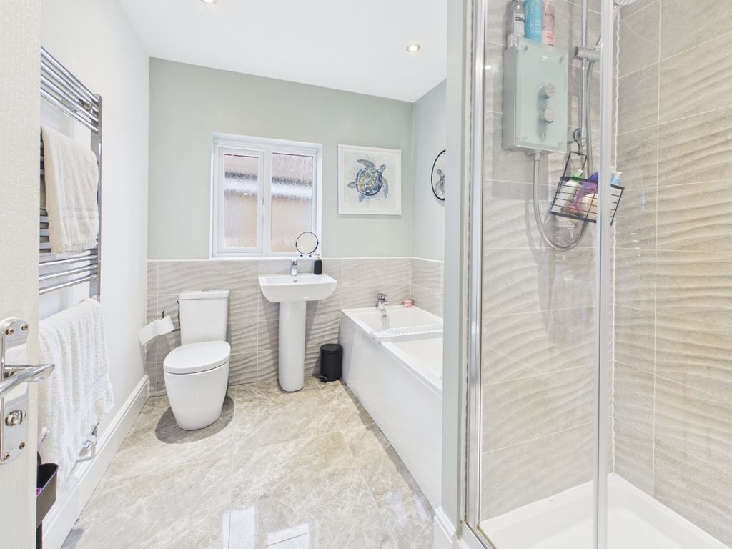 Additional image 16 of 5 bed detached house for saleTaylor Avenue, Cottingham HU16