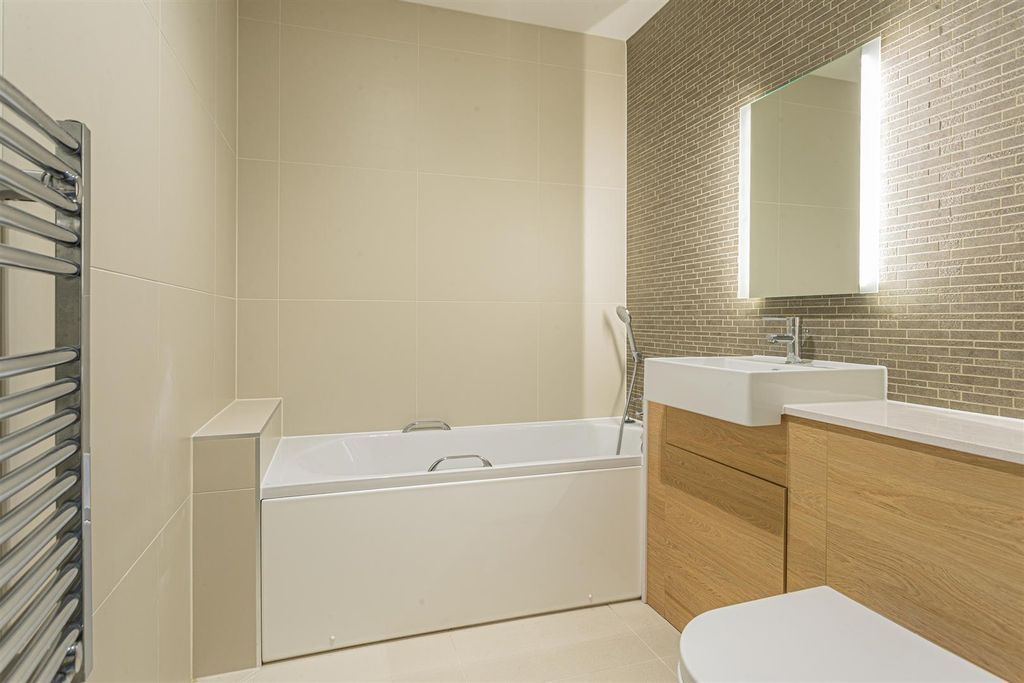 Additional image 10 of 3 bed property for saleRowan Lane, Corsham SN13