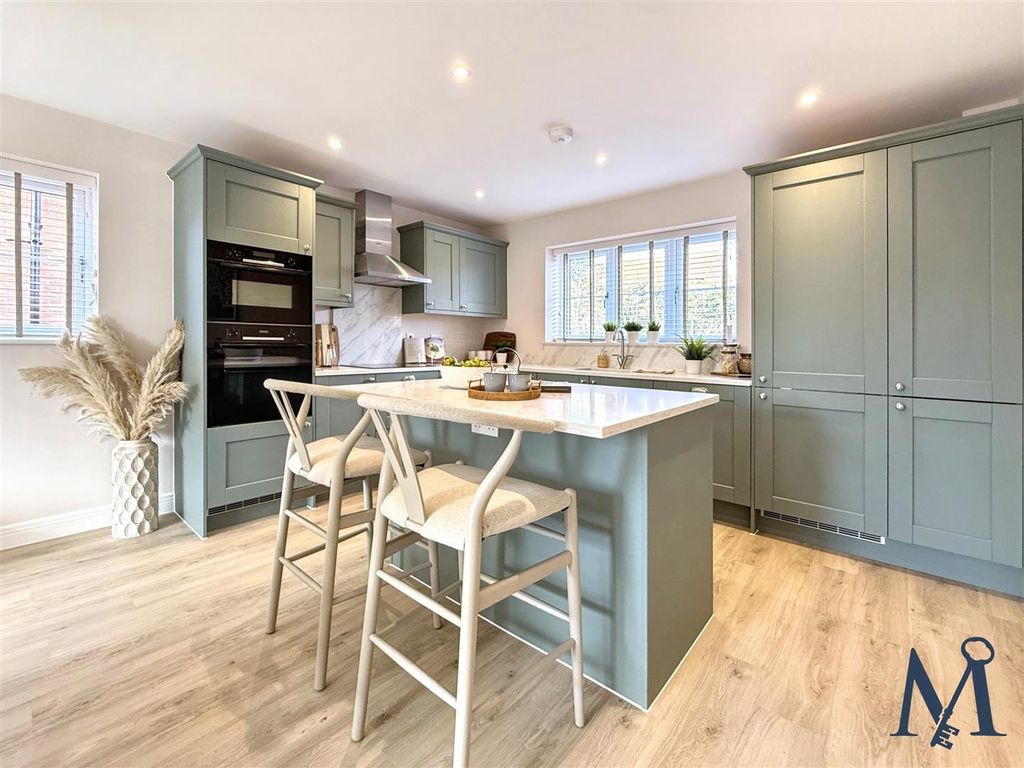 Additional image 4 of 4 bed detached house for saleGrange Meadows, Hugglescote, Coalville LE67