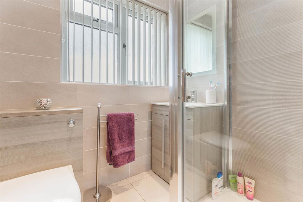 Additional image 14 of 3 bed property for saleHeather Avenue, Clydebank G81