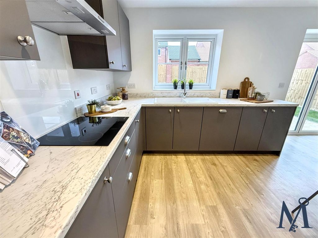 Additional image 4 of 4 bed detached house for saleGrange Meadows, Hugglescote, Coalville LE67