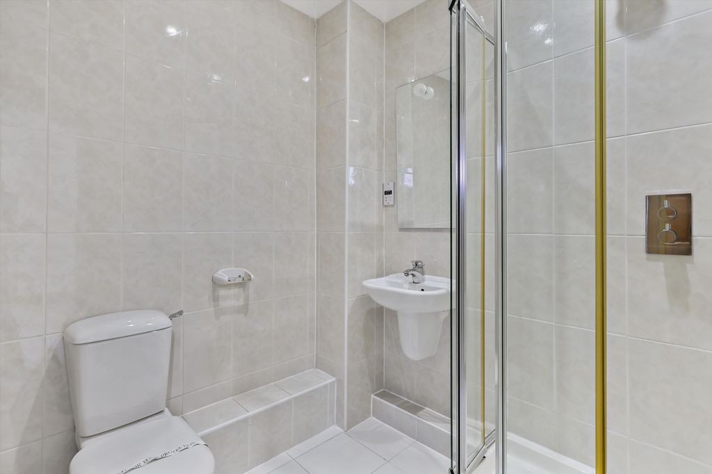 Additional image 13 of 7 bed detached house for saleFairfield Park, Cobham, Surrey KT11