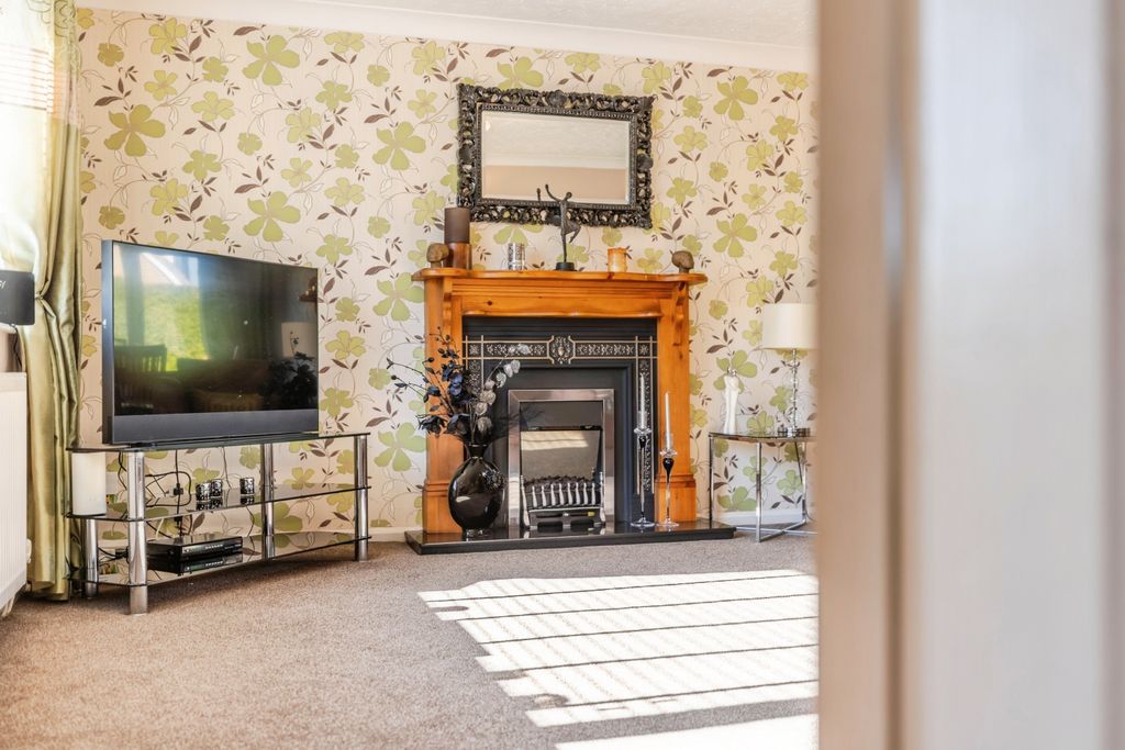 Additional image 2 of 4 bed detached bungalow for saleAlderford Close, Clitheroe BB7
