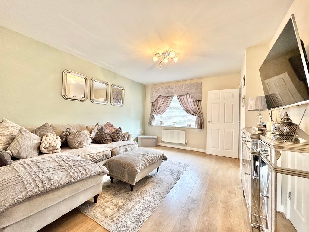 Additional image 5 of 3 bed semi-detached house for saleFrearson Road, Hugglescote LE67