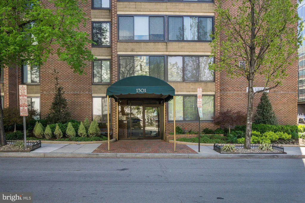 1301 20th Street NW Unit 201, Washington, DC 20036