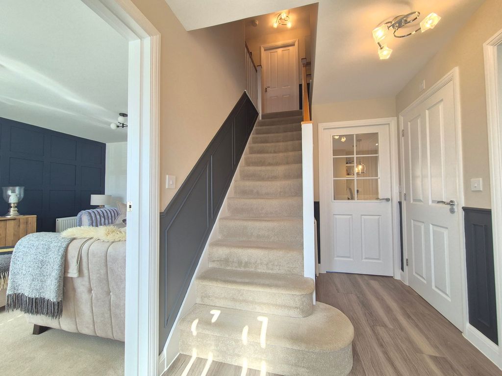 Additional image 3 of 4 bed detached house for salePercival Way, Hugglescote LE67