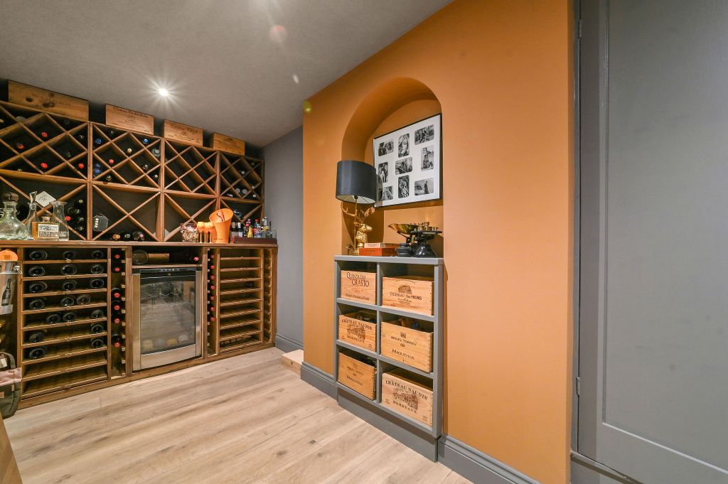 Additional image 19 of 5 bed detached house for saleLexden Road, Colchester CO3