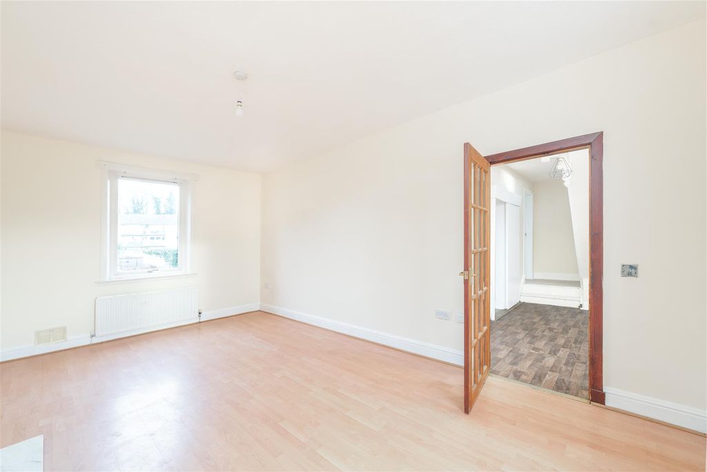 Additional image 4 of 3 bed semi-detached house for sale60 Inch Road, Kelso TD5