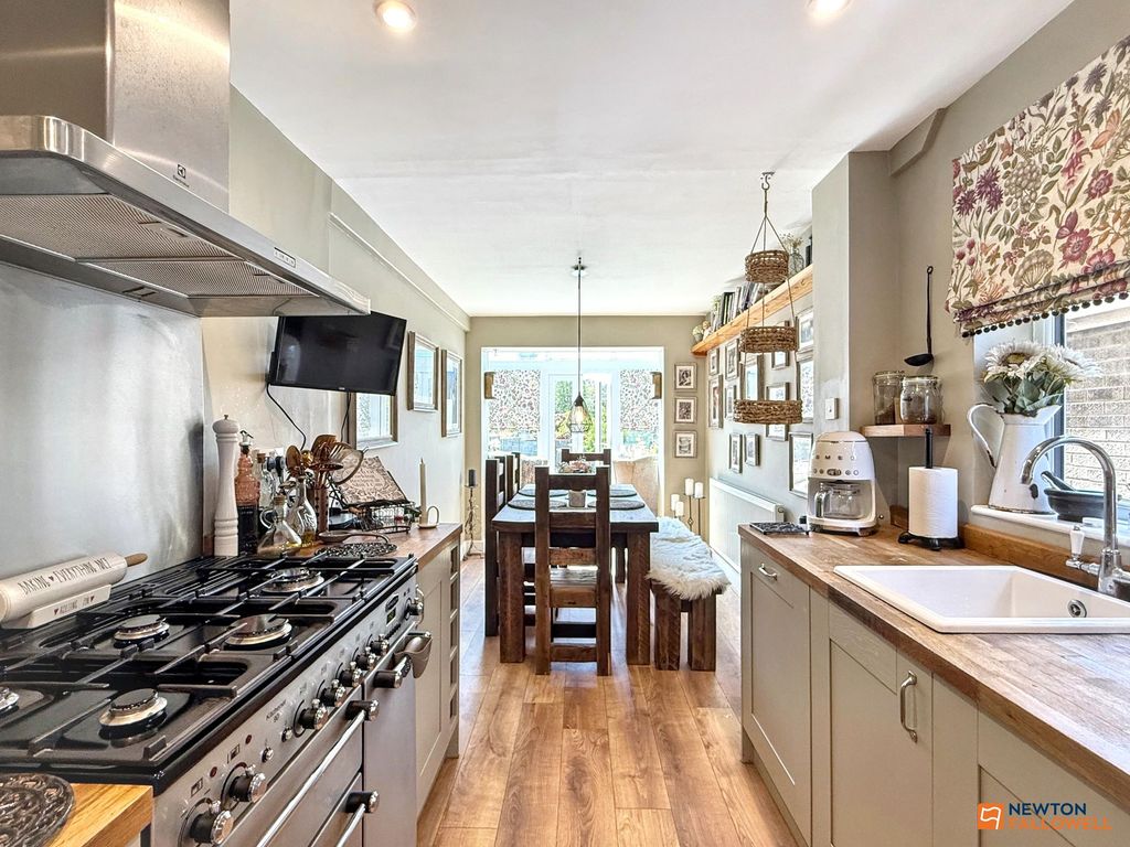 Additional image 3 of 4 bed detached house for saleDauphine Close, Coalville LE67