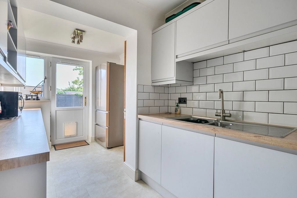 Additional image 10 of 3 bed semi-detached house for saleGlebe Way, Corsham SN13