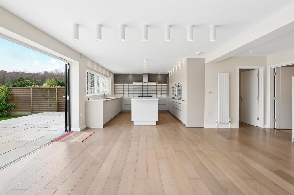Additional image 15 of 4 bed detached house for saleHeathfield, Cobham, Surrey KT11