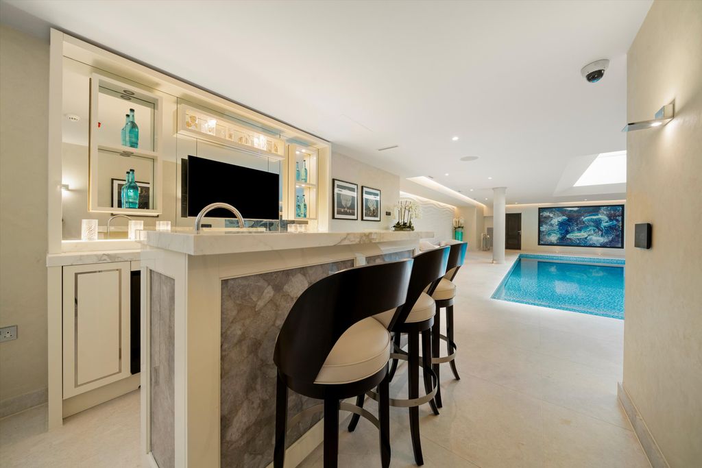 Additional image 20 of 6 bed detached house for saleEaton Park, Cobham, Surrey KT11