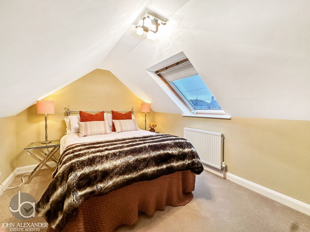Additional image 20 of 4 bed detached house for saleStraight Road, Colchester CO3