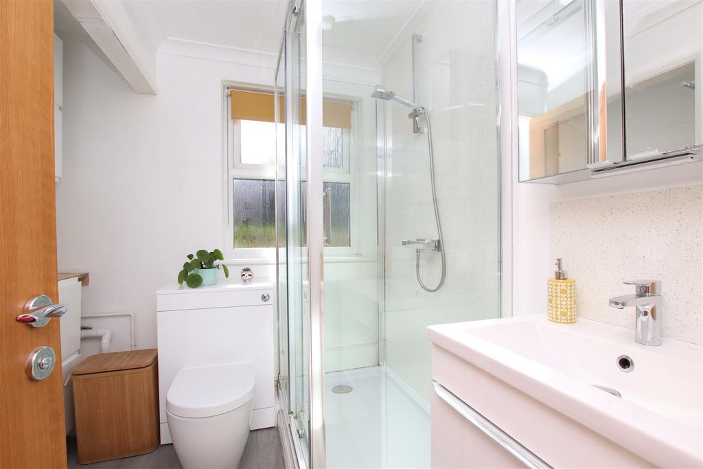Additional image 3 of 1 bed flat for saleDennysmead Court, Glenthorne Road, Exeter EX4