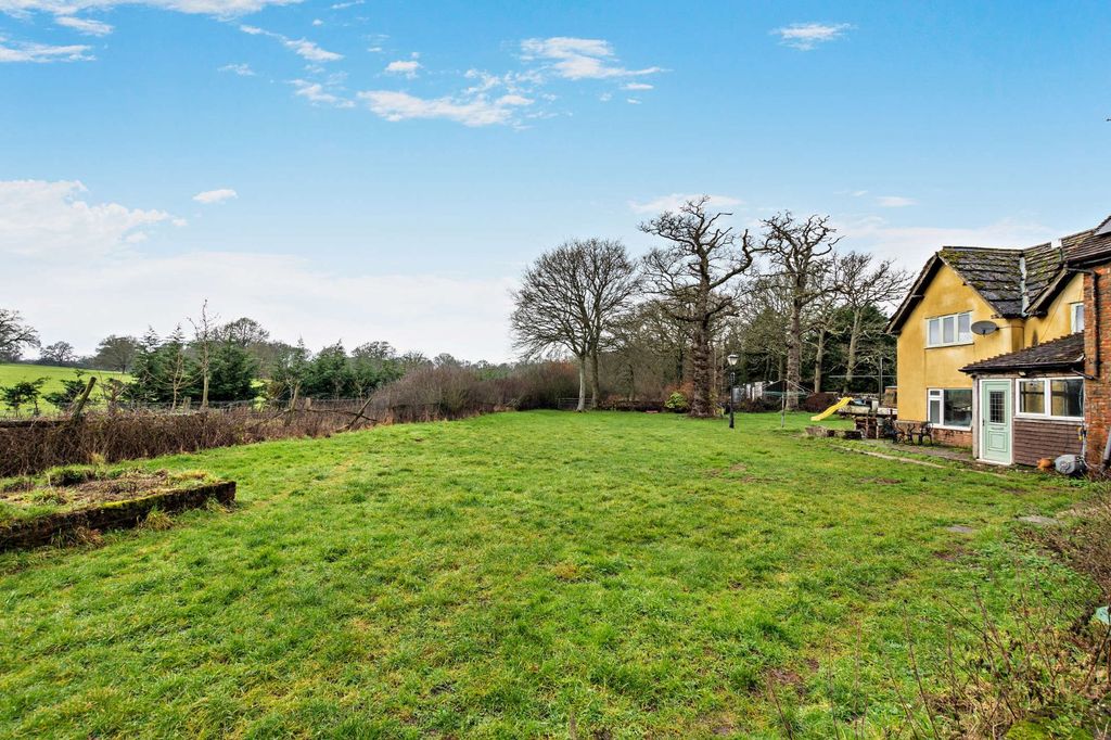 Additional image 15 of 4 bed detached house for saleHorsham Road, Cranleigh, Surrey GU6