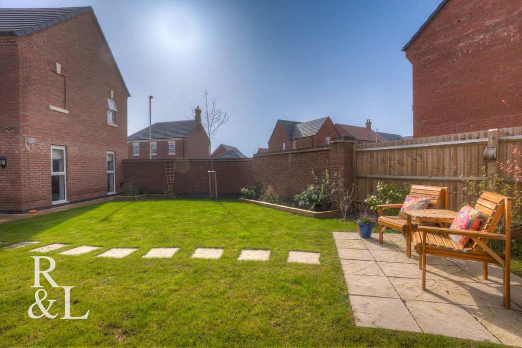Additional image 46 of 4 bed detached house for saleSummers Road, Hugglescote, Coalville LE67