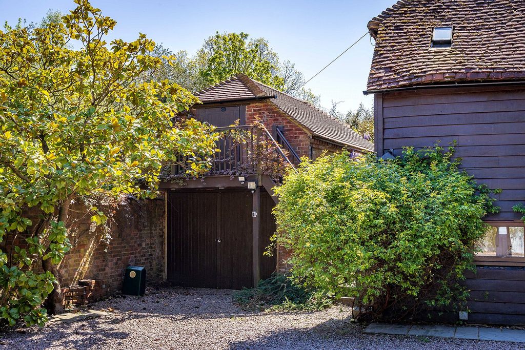 Additional image 21 of 4 bed detached house for saleGuildford Road, Cranleigh, Surrey GU6