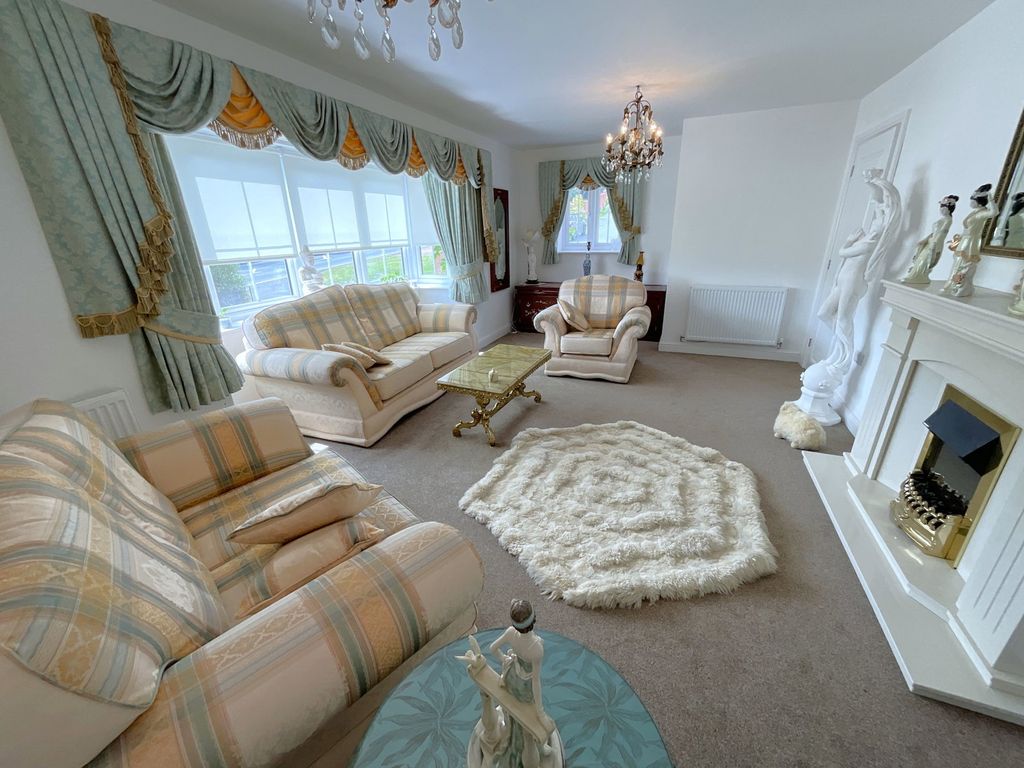 Additional image 6 of 4 bed detached house for saleHaden Cross Drive, Cradley Heath B64