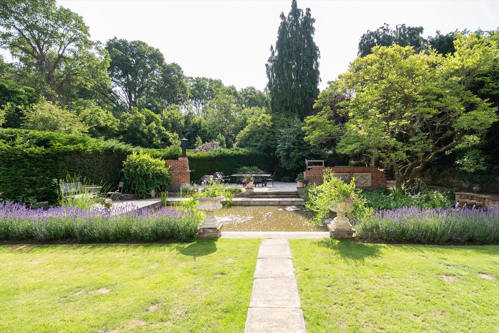 Additional image 27 of 8 bed semi-detached house for salePortsmouth Road, Cobham, Surrey KT11