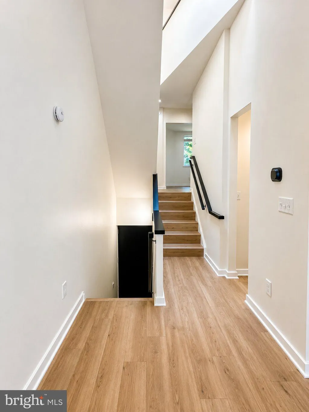 Additional image 4 of 406 15th Street SE Unit B, Washington, DC 20003