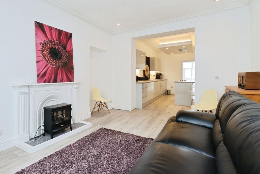 Additional image 2 of 5 bed end terrace house for saleWestbourne Terrace, Corwen LL21