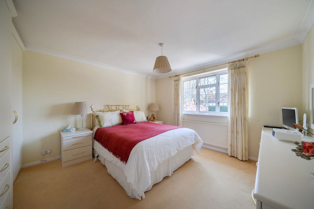 Additional image 8 of 4 bed detached house for saleCromwell Place, Cranleigh GU6