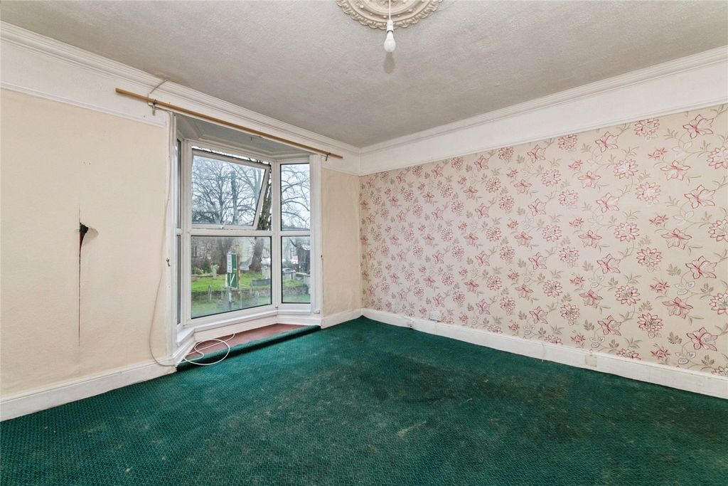 Additional image 12 of 5 bed flat for saleEast Street, Crediton, Devon EX17