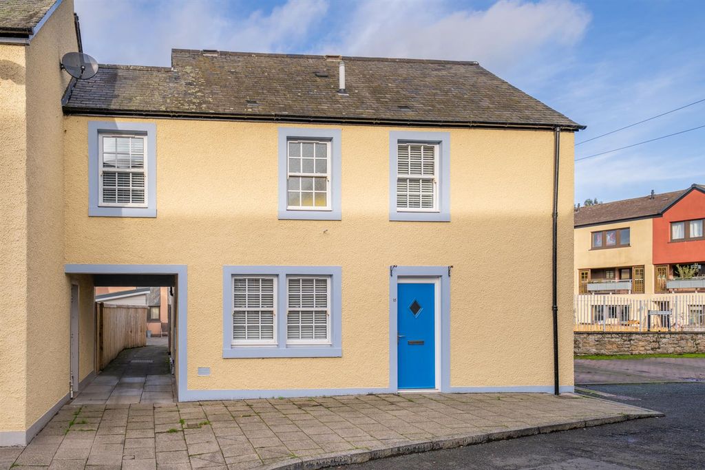 3 bed semi-detached house for sale15 Market Square, Coldstream TD12