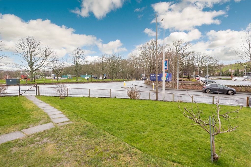 Additional image 22 of 2 bed flat for sale46 Dunbar Road, North Berwick EH39