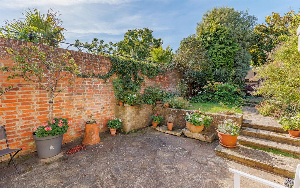 Additional image 28 of 3 bed semi-detached house for saleCowes, Isle Of Wight PO31