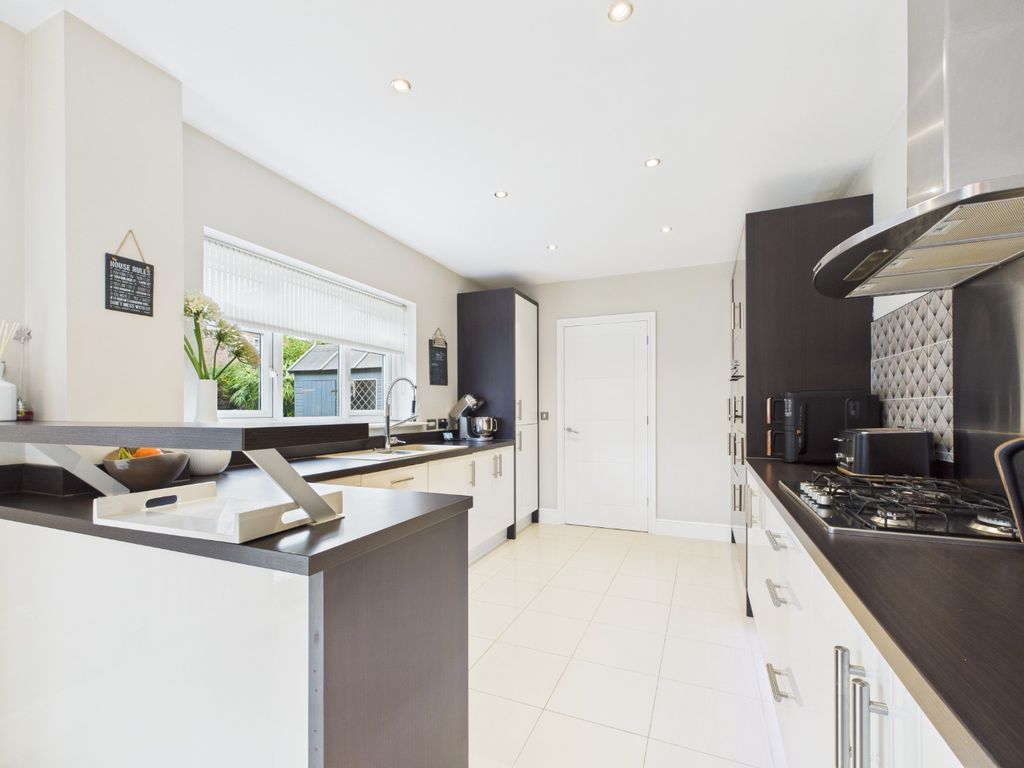 Additional image 5 of 5 bed detached house for saleCleminson Gardens, Cottingham HU16