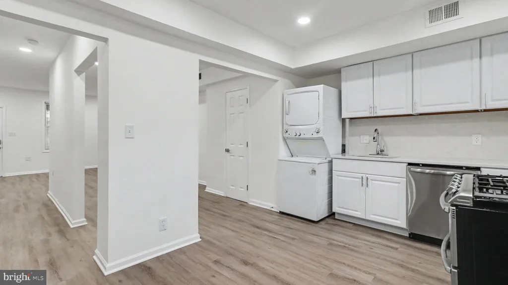 Additional image 6 of 1028 Kenyon Street NW, Washington, DC 20010