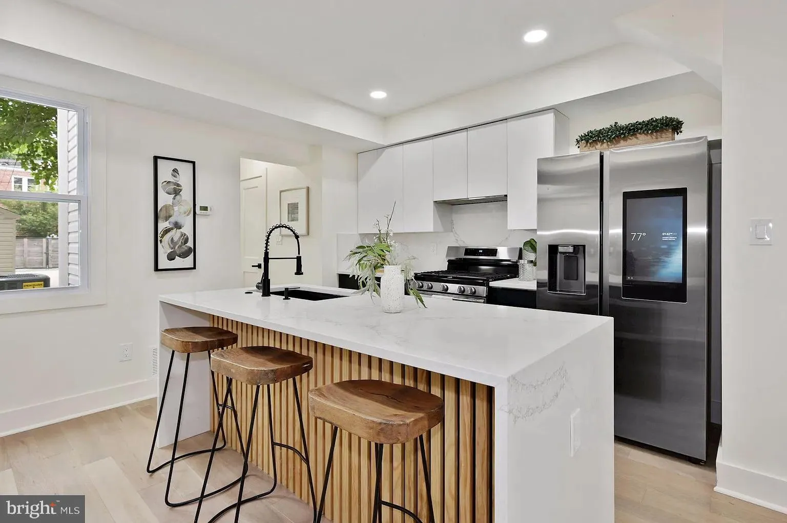 Additional image 11 of 420 20th Street NE, Washington, DC 20002