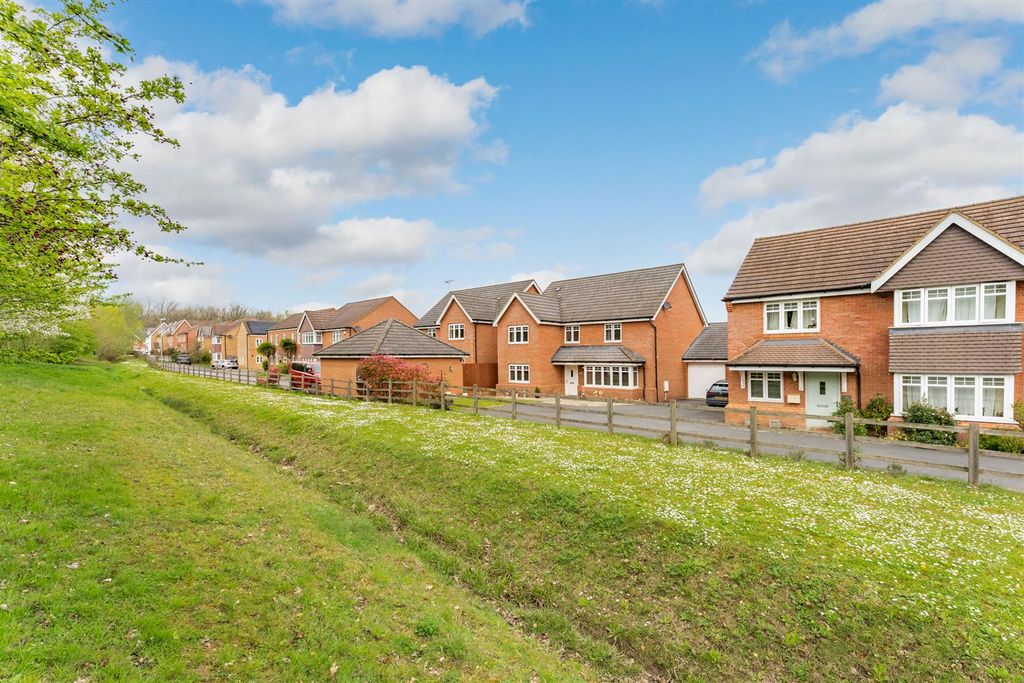 Additional image 29 of 5 bed detached house for saleCambrian Lane, Little Stanion NN18