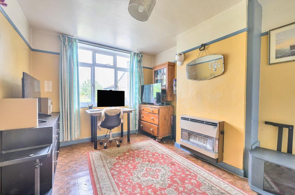 Additional image 8 of 3 bed semi-detached house for saleStation Road, Corsham SN13