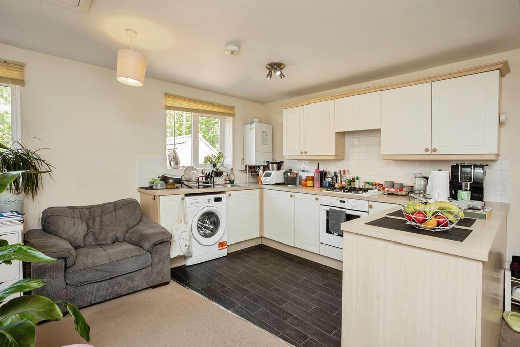 Additional image 5 of 1 bed flat for saleColling Close, Loughborough, Leicestershire LE11