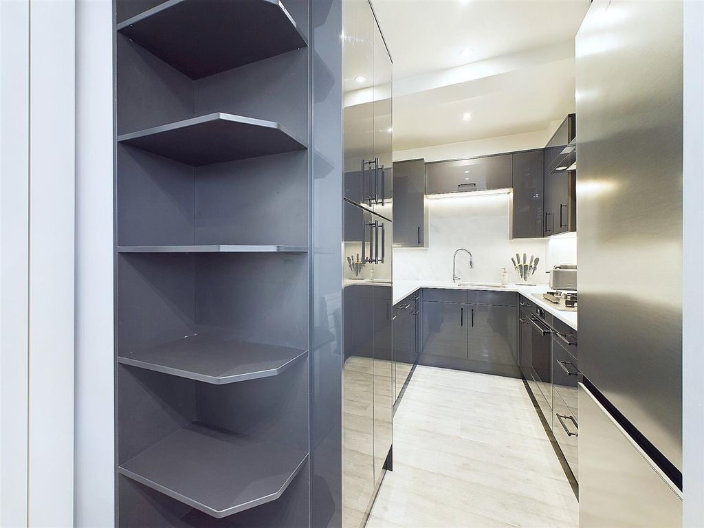 Additional image 7 of 2 bed flat for saleElizabeth Way, Walsgrave, Coventry CV2