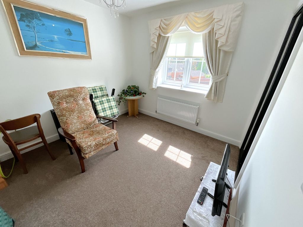 Additional image 13 of 4 bed detached house for saleHaden Cross Drive, Cradley Heath B64