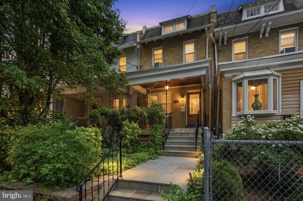 Additional image 3 of 440 NW Delafield Place NW, Washington, DC 20011
