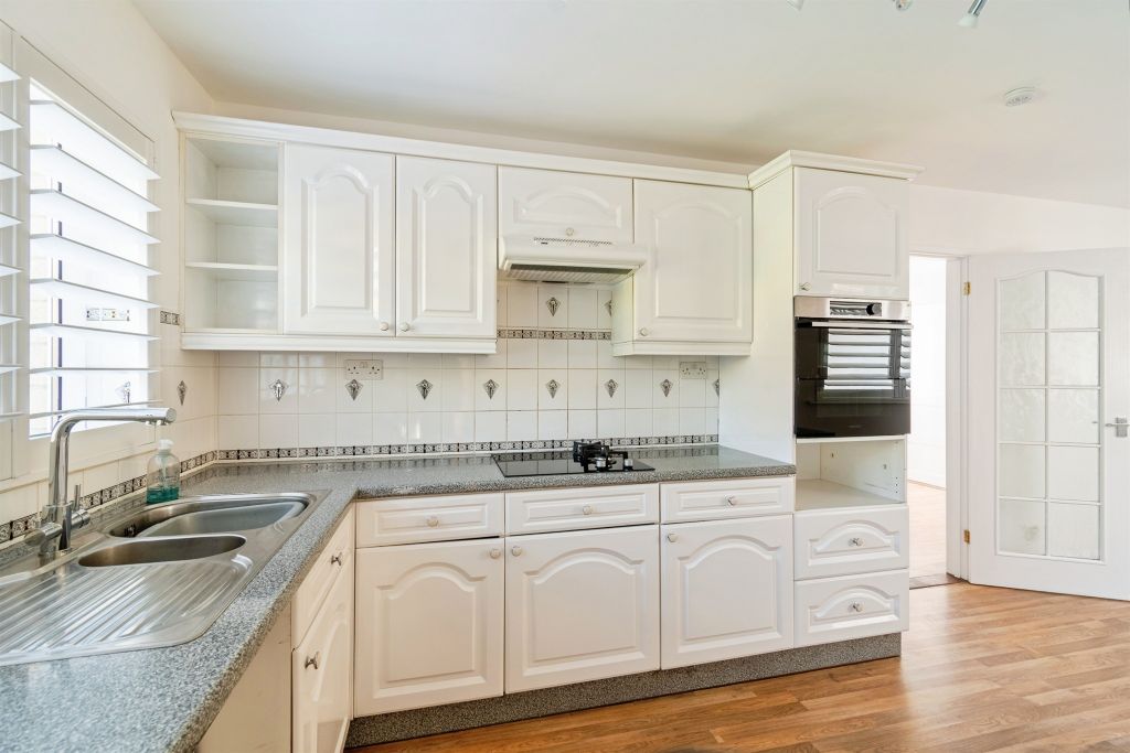 Additional image 7 of 3 bed detached house for saleMayo Close, Corsham SN13
