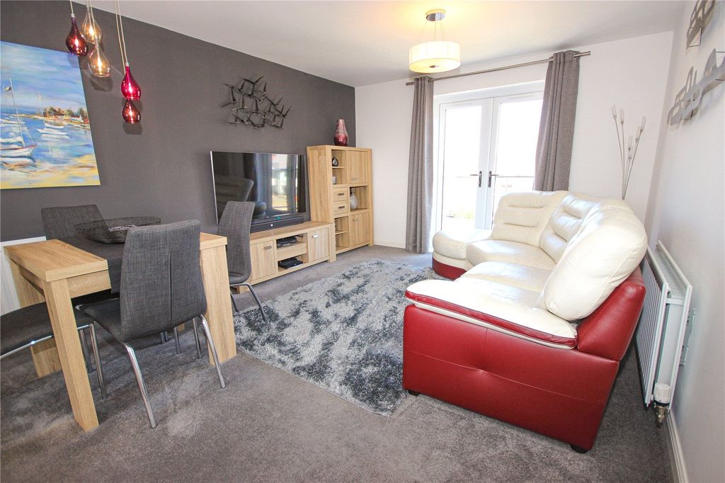 2 bed flat for saleShearwater Way, Seaton, Devon EX12 photo 4