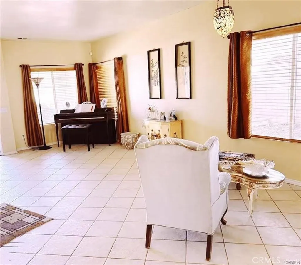 26364 Alcott Union Dr, Murrieta, CA 92563 photo 3